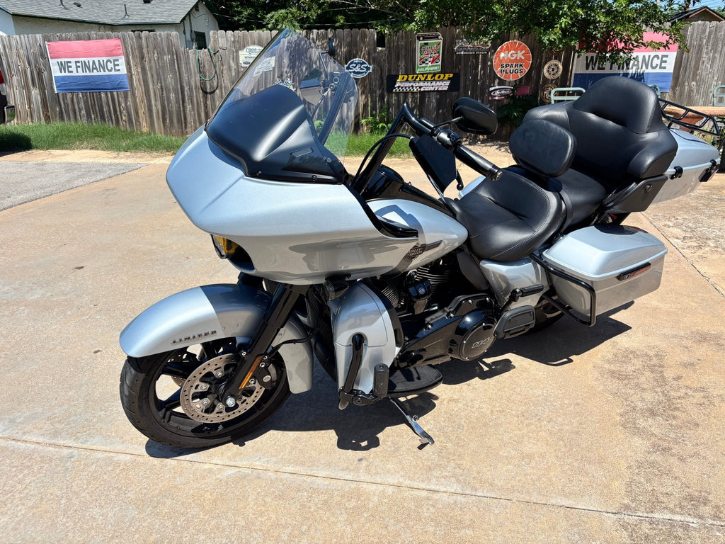 2023 Road Glide Limited - The Chrome Link Cycles