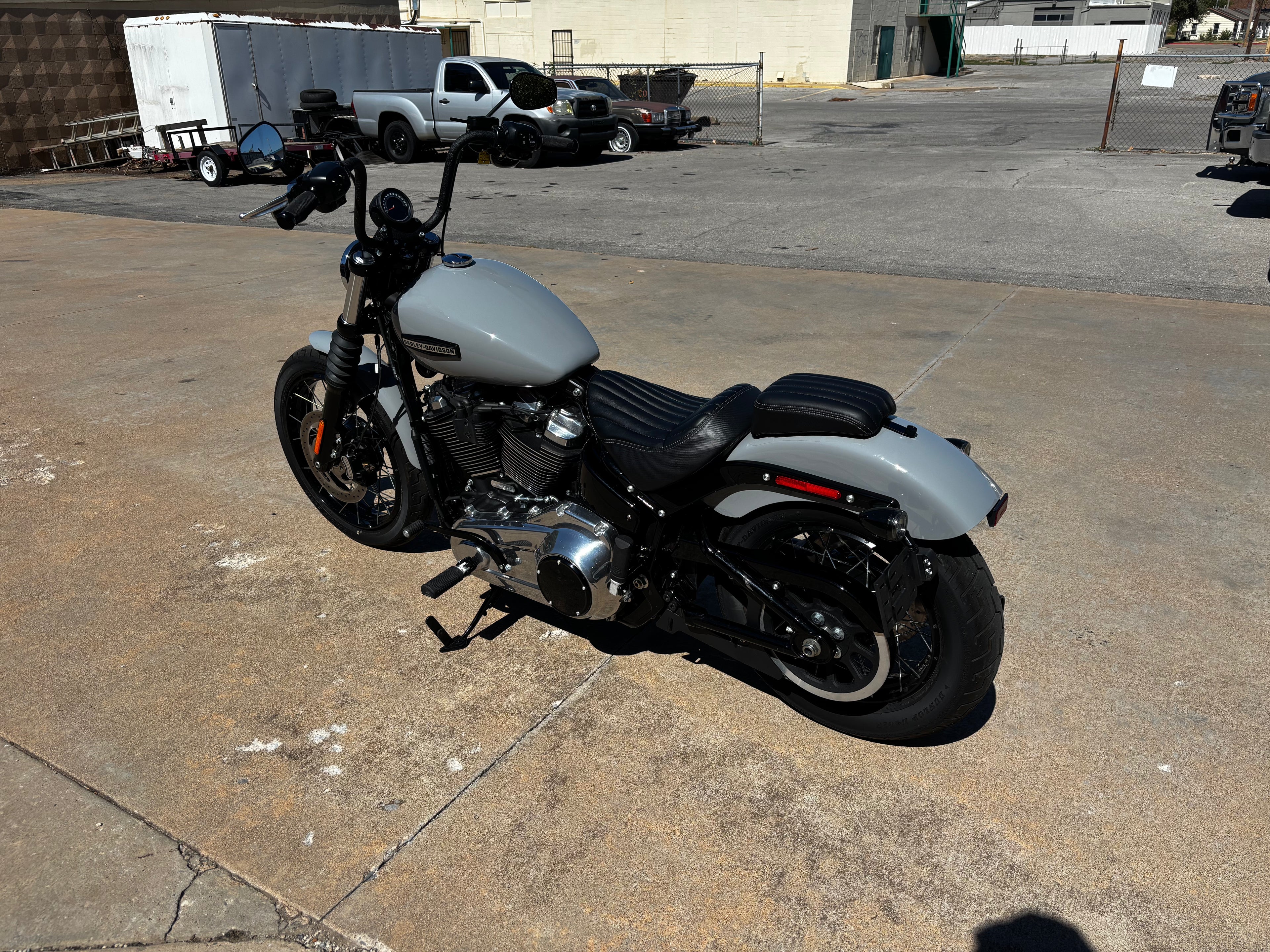 2025 Street Bob 117Ci M8