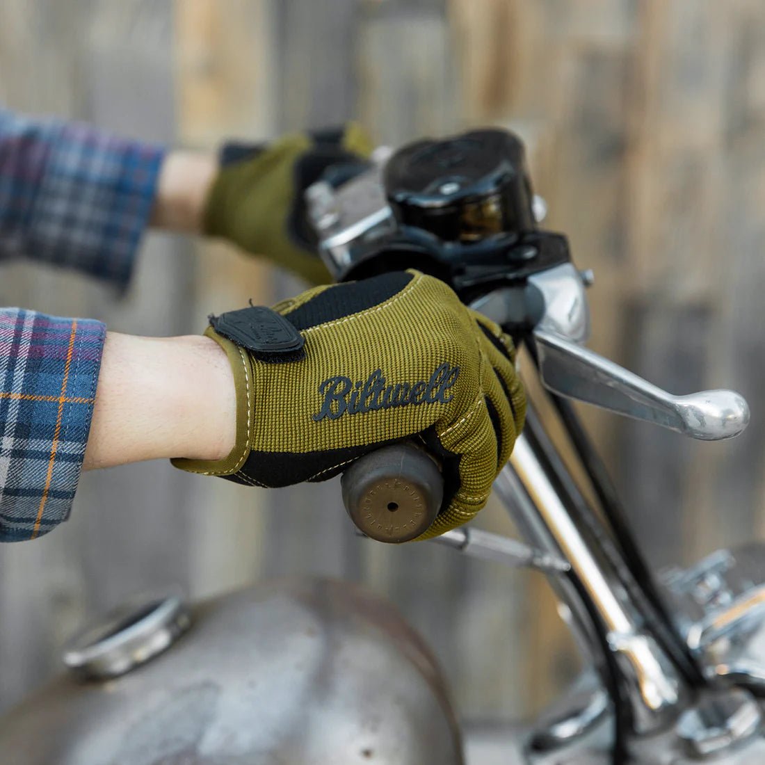 MOTO GLOVES - OLIVE/BLACK BILTWELL - The Chrome Link Cycles