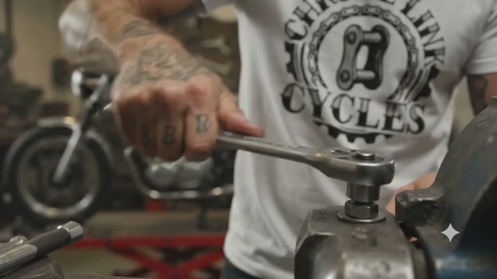 Traditional Chrome Link Tee